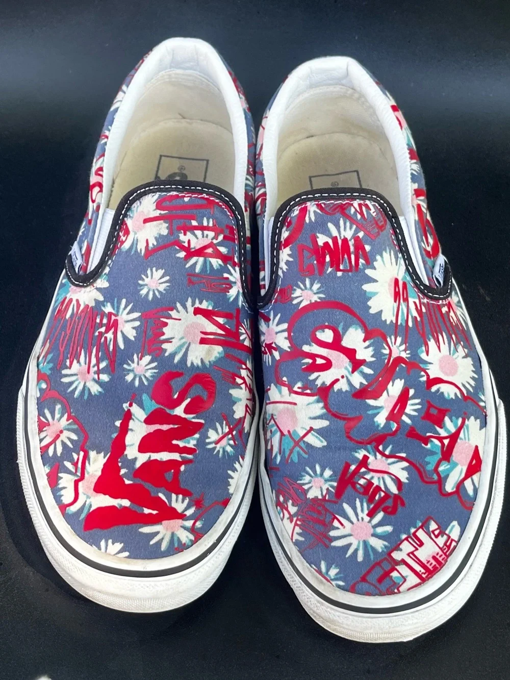 Vans Canvas Classic Slip-On Sneakers with Floral and Graffiti Graphic size 9